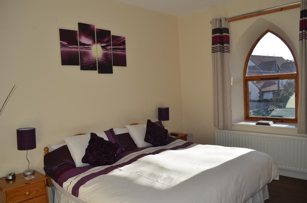 The Olde School House Bed & Breakfast Seahouses Bagian luar foto