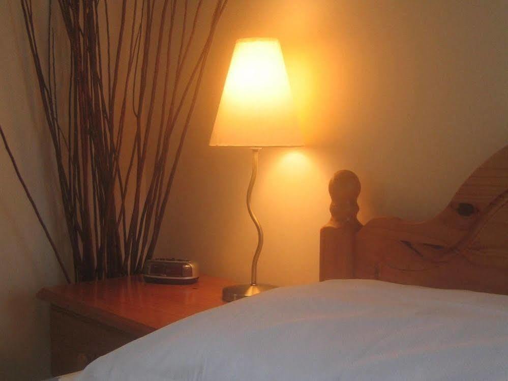 The Olde School House Bed & Breakfast Seahouses Bagian luar foto