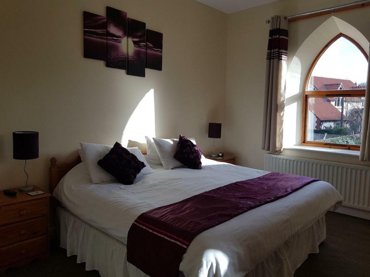 The Olde School House Bed & Breakfast Seahouses Bagian luar foto