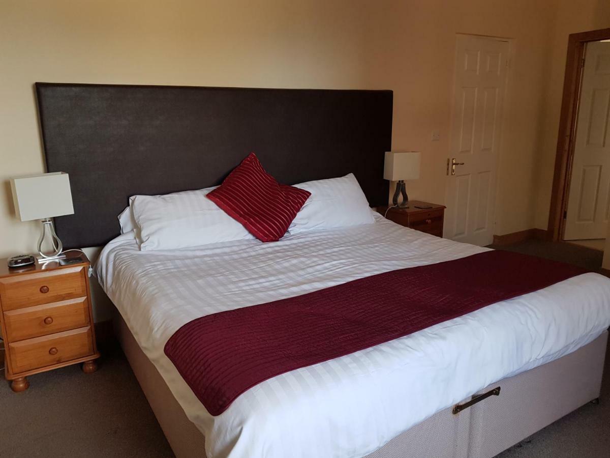 The Olde School House Bed & Breakfast Seahouses Bagian luar foto