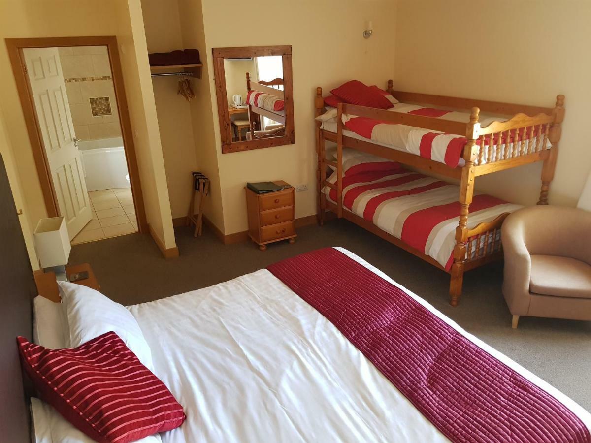The Olde School House Bed & Breakfast Seahouses Bagian luar foto